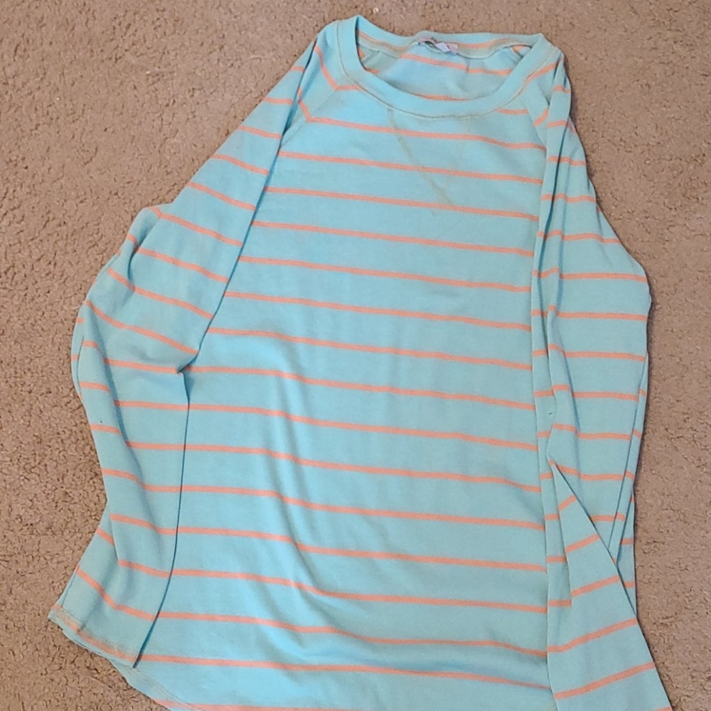 Long sleeve shirt